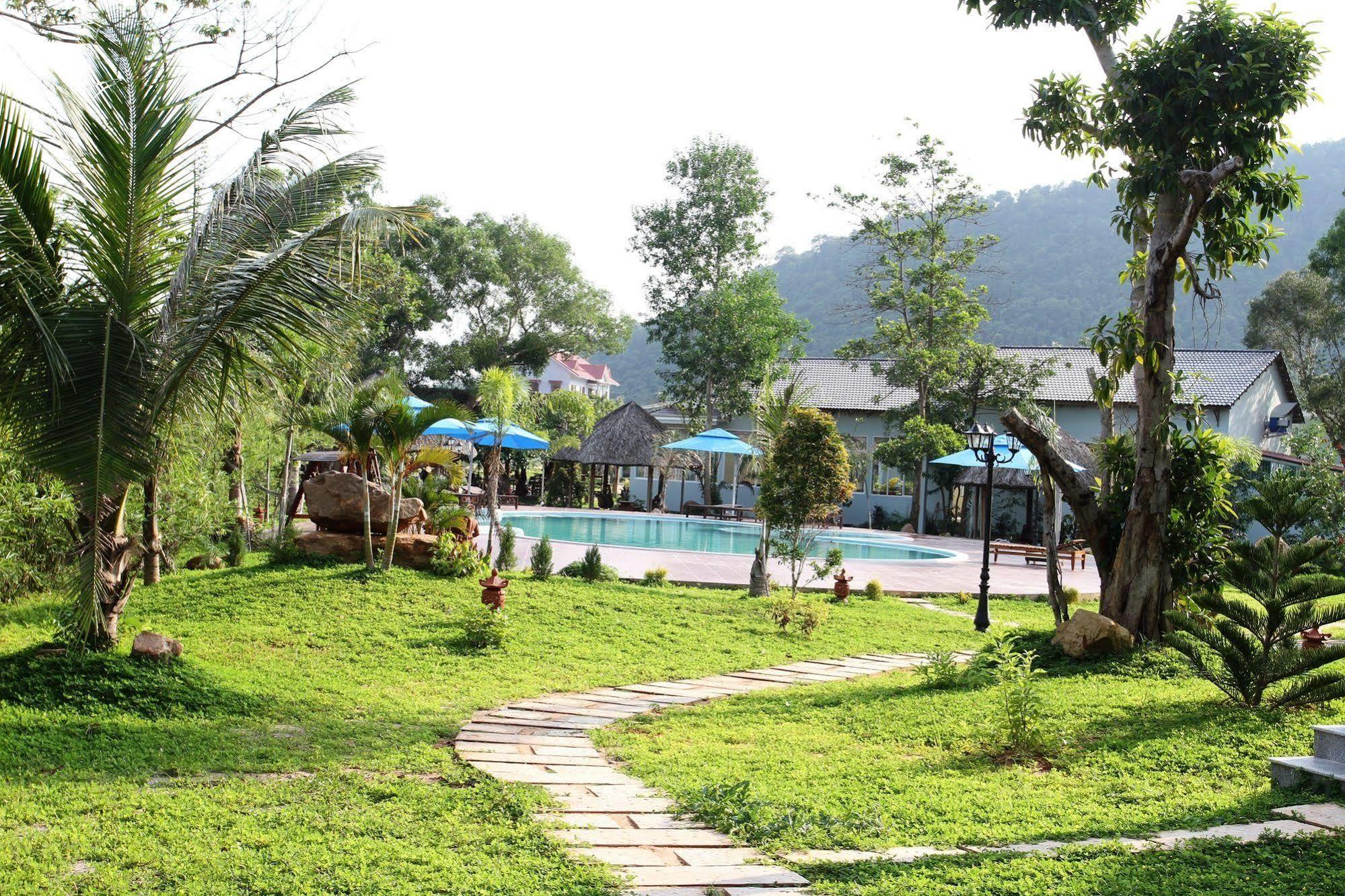 Resort Montana Phu Quoc Exterior photo